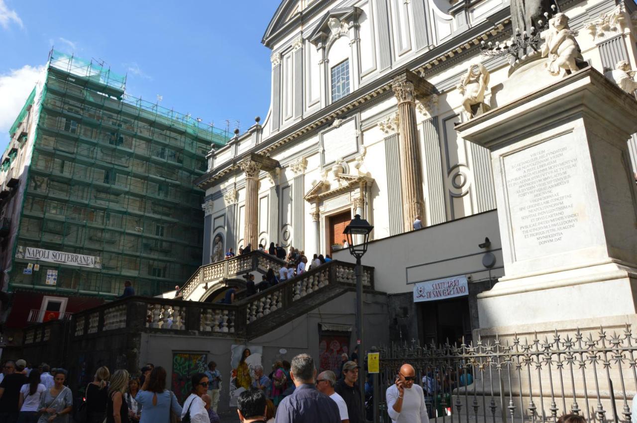 Duomo View Naples Bed & Breakfast エクステリア 写真